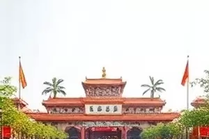 追问合集封面：未获回应的追问集中展示